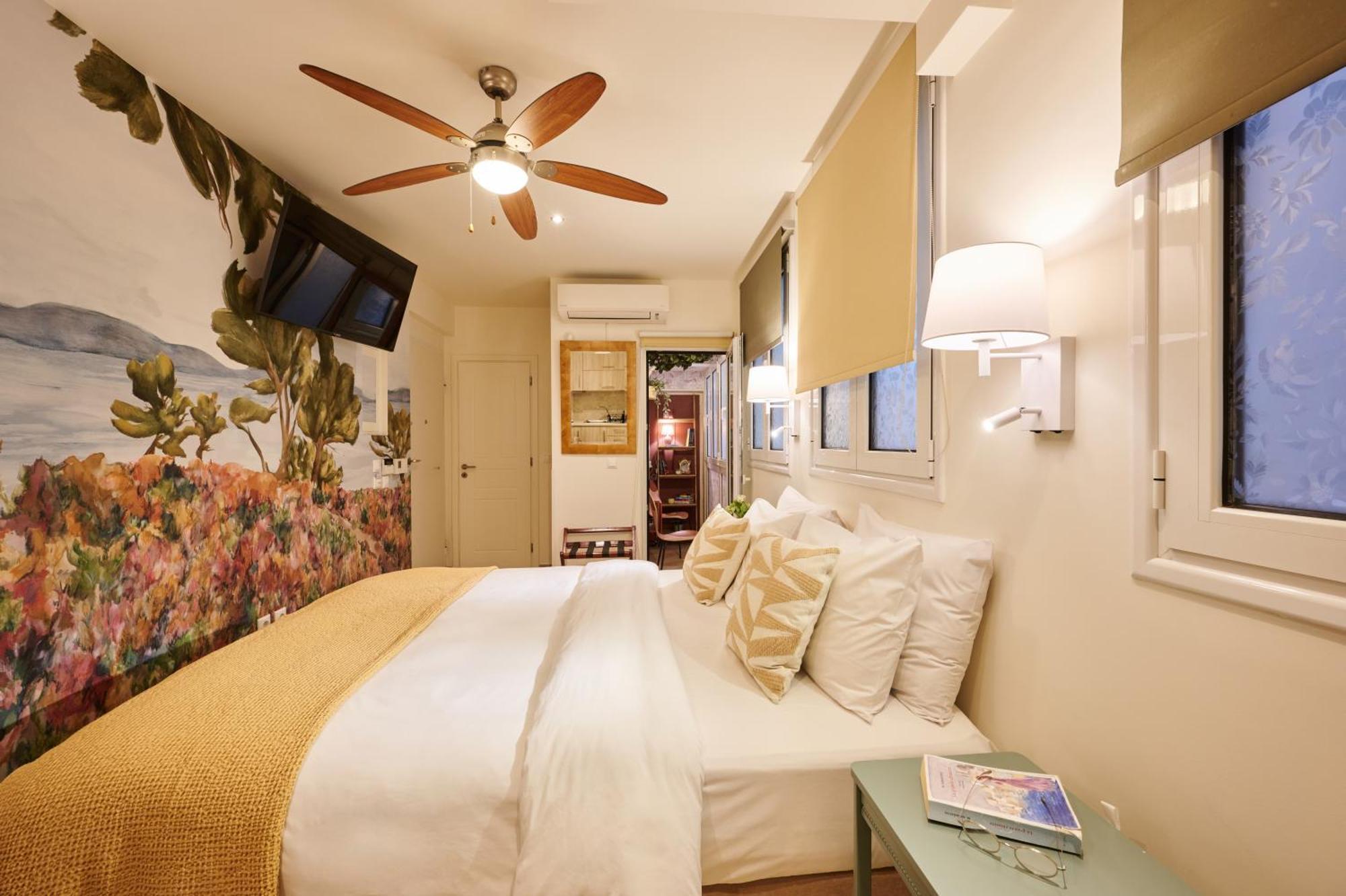 Rastoni Athens Suites Near Acropolis Exterior photo